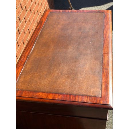 Viktorianischer antiker Pedestal Schreibtisch Mahagoni 1850