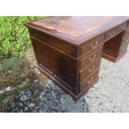 Großer Mahagoni Pedestal Desk Schreibtisch 1930