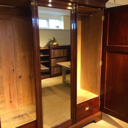 Antiker edwardiansicher Mahagoni Kleiderschrank englisch antik 1890