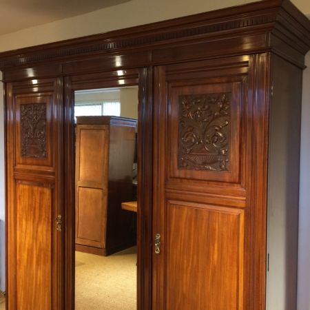 Antiker edwardiansicher Mahagoni Kleiderschrank englisch antik 1890