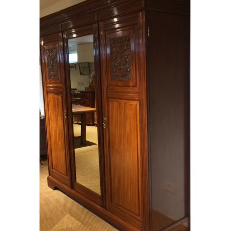 Antiker edwardiansicher Mahagoni Kleiderschrank englisch antik 1890