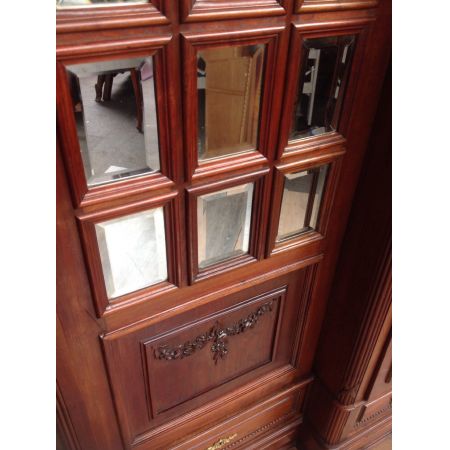 Großer original antiker Nussbaum Kleiderschrank französisch 1890