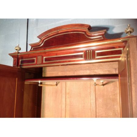 Französischer Mahagoni Kleiderschrank Messing original antik 1910
