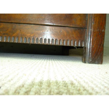 Schöner original antiker Kleiderschrank Eiche englisch 1840