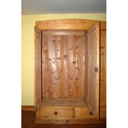 Antiker Weichholz Kleiderschrank Kiefer original englisch 1900