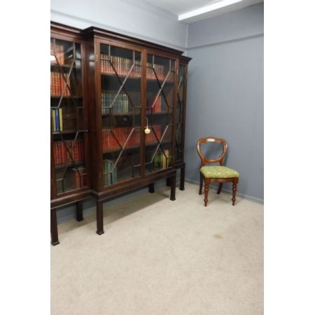Großes edwardianisches Mahagoni Landhaus Bücherregal englisch 1890