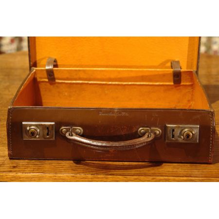 Kleiner original antiker Koffer Echtleder englisch 1930