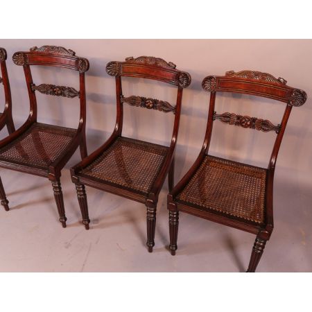 Set von 4 original antiken georgianischen Mahagoni Esszimmerstühlen englisch 1820