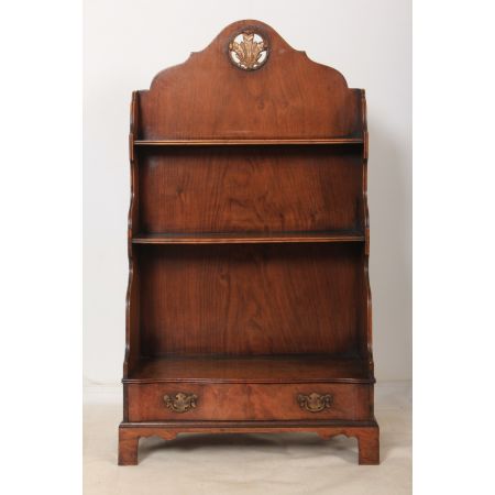 Kleines original antikes Queen Anne Nussbaum Bücherregal englisch 1920