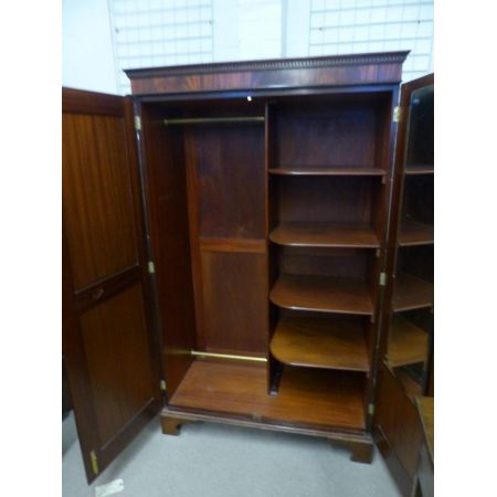 Edwardianischer englischer Mahagoni Kleiderschrank original antik 1890