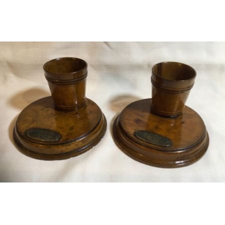 Praktisches Englisches Antikes Paar Nussbaum Zahnstocher Halter für den Tisch 1850