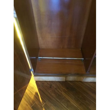 Original antiker englischer Art Deco Kleiderschrank Nussbaum 1930
