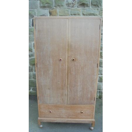 Antiker englischer Eichen Kleiderschrank im Heals Style gekalkt original 1910