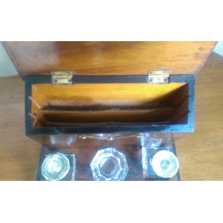 Viktorianischer original antiker Glas Tintenfass Ständer Messing 1880