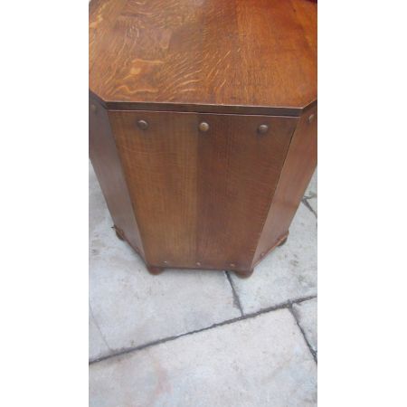 Herrlicher antiker kleiner Eichen Barschrank Heals edwardianisch 1890