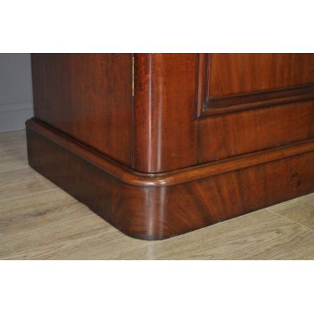 Sehr guter antiker viktorianischer Mahagoni Kleiderschrank englisch 1860