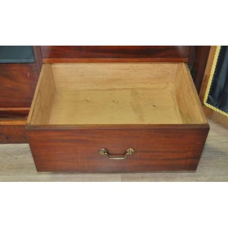 Sehr guter antiker viktorianischer Mahagoni Kleiderschrank englisch 1860