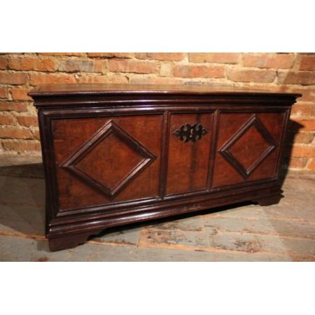 Dekorative Englische Antike Kiste ca. 18. Jahrhundert