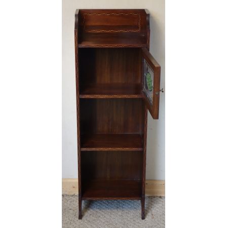 Schlanker original antiker Edwardianischer Mahagoni Bücherschrank Liberty Stil 1890