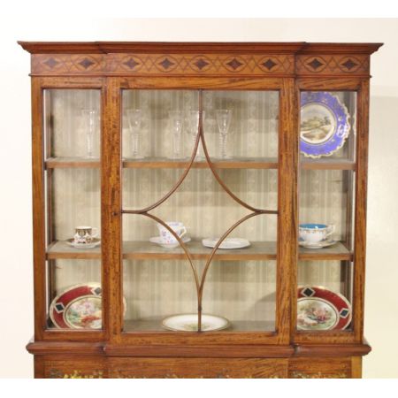 Herrliche antike edwardianische Satinholz Vitrine England 1900