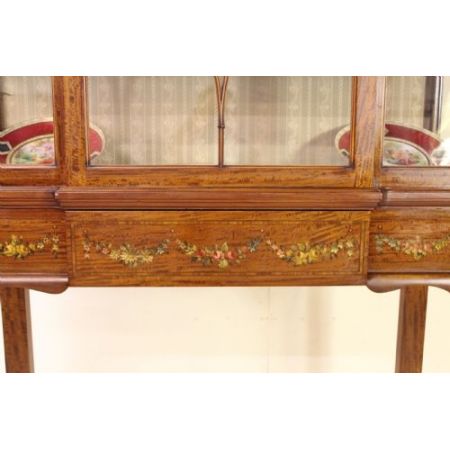 Herrliche antike edwardianische Satinholz Vitrine England 1900