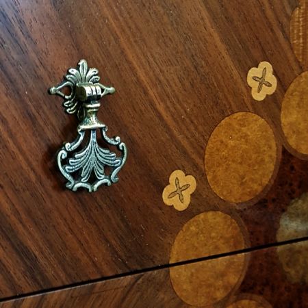 Original antike Art Deco Nussbaum Kommode England 1920