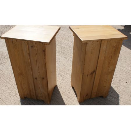 Feines Paar antike Kiefern Nachttische niederländisch 1900