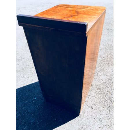 Feiner Antiker Art Deco Nachtschrank Nussbaum England 1930