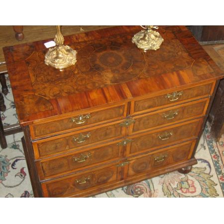 Herrliche Antike Nussbaum Kommode William & Mary englisch 1690