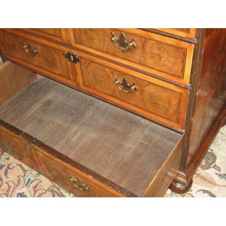 Herrliche Antike Nussbaum Kommode William & Mary englisch 1690