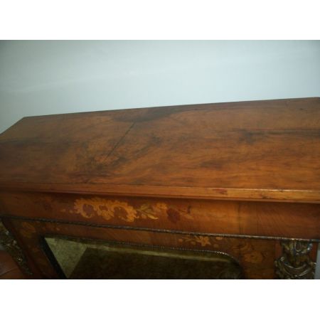 Stilvolle Englische Viktorianisch Antike Nussbaum Vitrine ca. 1860