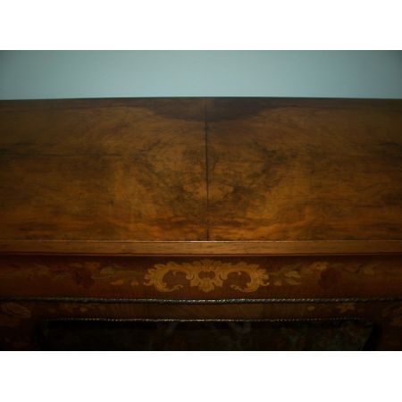 Stilvolle Englische Viktorianisch Antike Nussbaum Vitrine ca. 1860