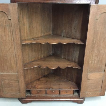 Original antiker georgianischer Eichen Eckschrank George II britisch 1750