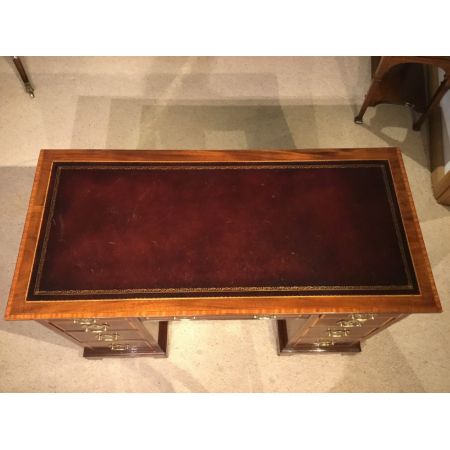 Original edwardianischer antiker Mahagoni Pedestal Schreibtisch ca 1900