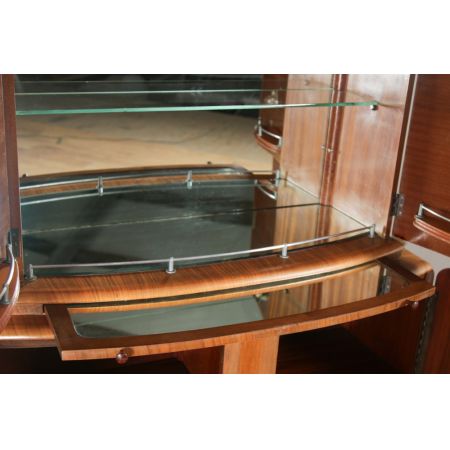 Stilvoller antiker Art Deco Nussbaum Cocktailschrank englisch ca 1930