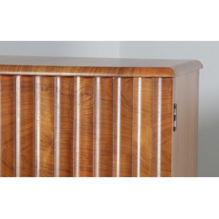 Stilvoller antiker Art Deco Nussbaum Cocktailschrank englisch ca 1930