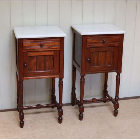 Hübsche französische antike Palisander Nachtschränke mit Marmor ca 1900