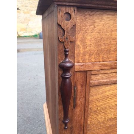 Attraktives edwardianisches antikes Arts and Crafts Sideboard Eiche England ca 1900