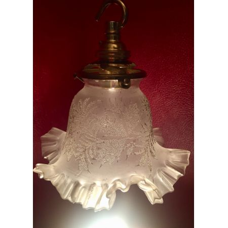 Original antike französische Deckenlampe Glas Blattwerk 1920