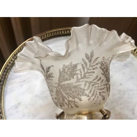 Original antike französische Deckenlampe Glas Blattwerk 1920