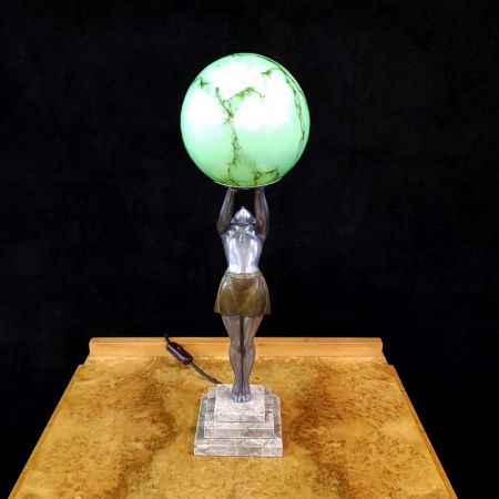 Fantastische antike Art Deco Lampe englische Tischlampe Figur Kugel 1930