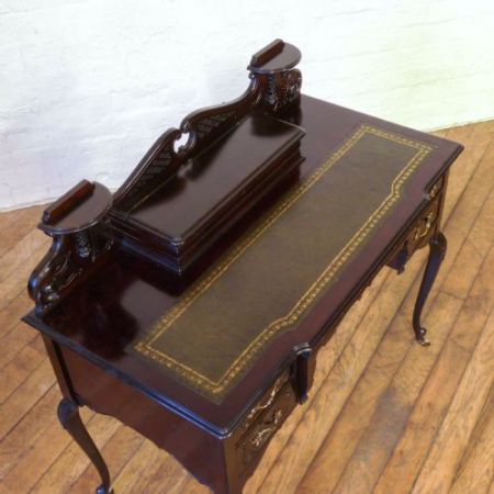 Edwardianischer englischer Mahagoni Schreibtisch original antik 1890