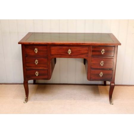 Feiner antiker viktorianischer Mahagoni Schreibtisch britisch 1850