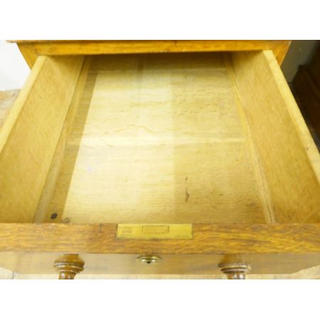 Ausgezeichneter Englischer viktorianischer antiker Eichen Schreibtisch 1880