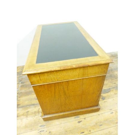 Ausgezeichneter Englischer viktorianischer antiker Eichen Schreibtisch 1880