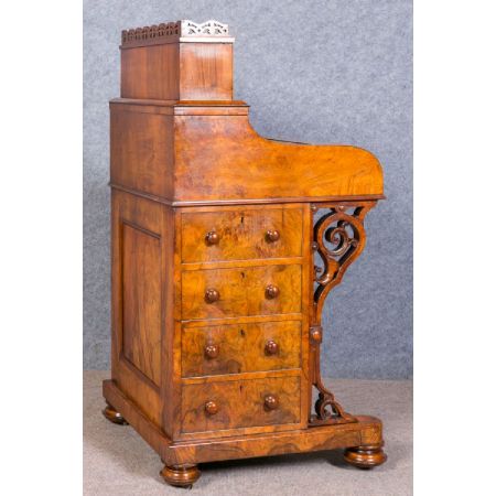 Faszinierender antiker viktorianischer Nussbaum Davenport Schreibtisch englisch 1870