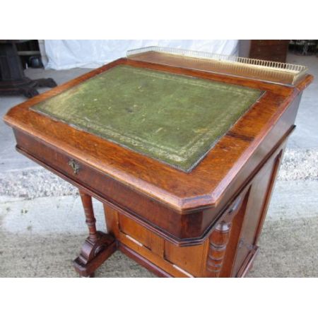 Attraktiver Antiker viktorianischer Davenport Schreibtisch Eiche englisch ca 1850