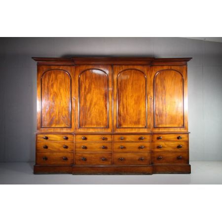 Großer original antiker georgianischer Mahagoni Bücherschrank ca 1800