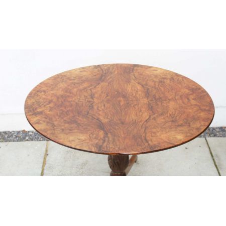 Viktorianischer englischer Nussbaum Beistelltisch Tisch original antik ca 1850