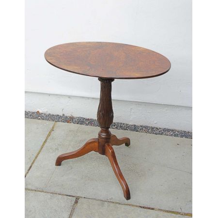 Viktorianischer englischer Nussbaum Beistelltisch Tisch original antik ca 1850